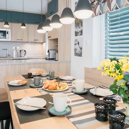 Emmy Haz Villa Bytom